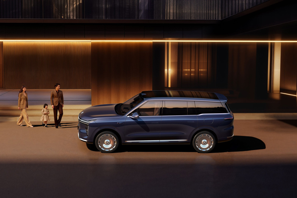 32.28万元起！上汽旗舰大六座?智己LS9震撼上市