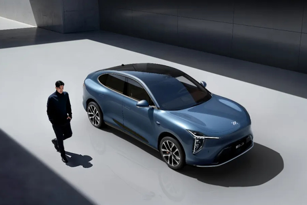 上汽全面提速：市场入凛冬，强者启春华